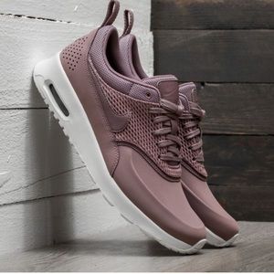 EUC NIKE Air Make Thea (Taupe/Grey) Pre. Leather